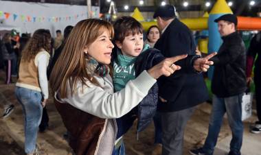 Maria Luengo acompañó la inauguración del Paseo de la Cordialidad 