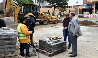 Con un 90?avance, se ultiman los detalles del tercer manda peatón en la Costanera