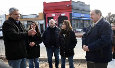 Acuerdo Capital: Poletti recorrió los avances de la obra del cantero central de J. J. Paso