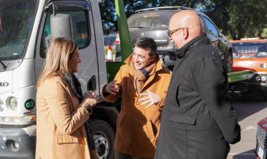 Provincia comenzó a retirar de las comisarías de Santa Fe los vehículos secuestrados por ilícitos