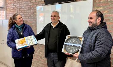 Alcides Calvo siisto la escuela 414 de la localidad de Angélica