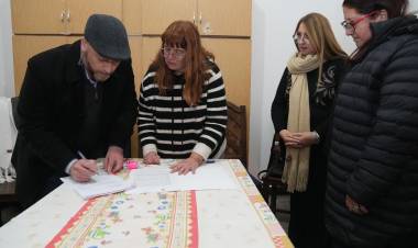 Provincia inauguró la primera casa de alojamiento para jóvenes sin cuidados parentales en la ciudad de Santa Fe