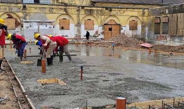 Cárcel de Coronda: Provincia comenzó el hormigonado para construir cuatro pabellones nuevos