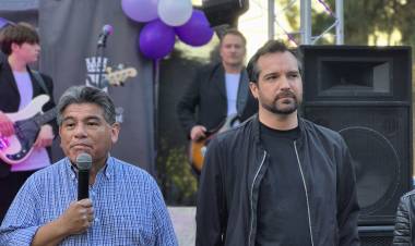 El Cuartel de Bomberos Voluntarios presentó su primer camión autobomba