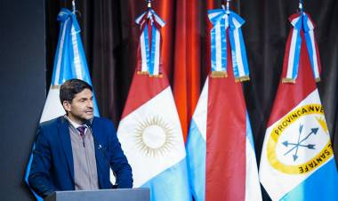 Región Centro: Pullaro, Llaryora y Frigerio reclamaron más federalismo y el fin de las retenciones al campo