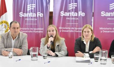 Provincia firmó convenios por aportes de $ 58 millones a instituciones de la sociedad civil