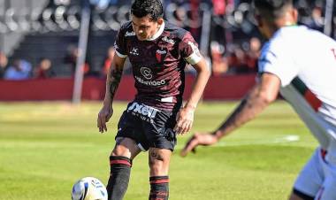 Colón perdió con Agropecuario y se despidió del reducido