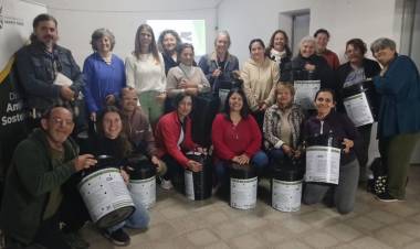 La Municipalidad continúa con los talleres de compostaje domiciliario