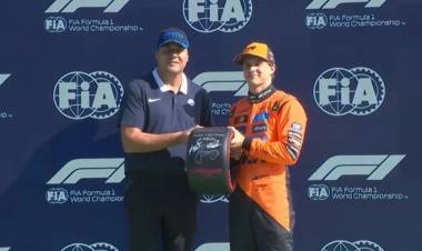 ¿Quién es el argentino que le entregó el premio a la pole a Piastri?