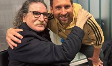 "Que placer conocerte, maestro": Lionel Messi le dedicó unas palabras a Charly García en sus redes sociales