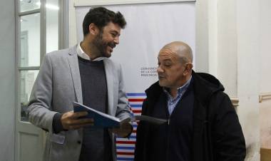La nueva Constitución de Santa Fe consagra a la educación como un Derecho Humano Esencial