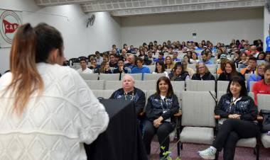 Los Jadar y la faceta educativa: arrancó el Congreso con presencia de una ex Leona