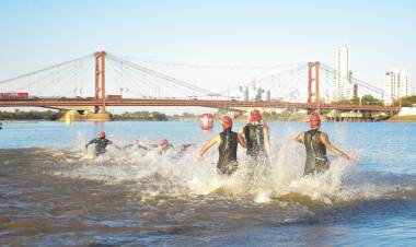 Jadar 2025: la costanera santafesina vibró en todos sus puntos con el triatlón