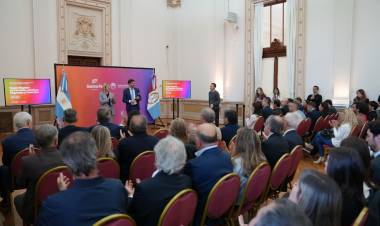 Pullaro: “Tenemos que devolver a la sociedad santafesina un Estado cercano y que pueda dar respuestas”