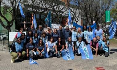 Avanza el plan de lucha `Mil Clases´ que lleva adelante Sadop Rosario.