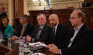 Eficiencia energética: cómo es el plan de inversión para ahorrar hasta un 40 ?consumo que el Gobierno explicó en el Senado