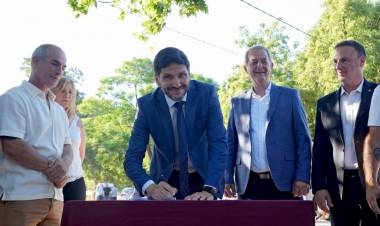 Pullaro: “En Santa Fe estemos llevamos adelante la ejecución de obra pública más importante de los últimos 20 años"