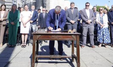 Un acto cargado de valor simbólico: los elementos históricos presentes en la promulgación de la autonomía de Rosario