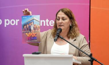 Vax Team: así es el programa santafesino para recuperar la vacunación en más de 400.000 niños y niñas