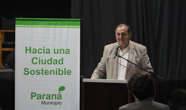 Parlamento del Paraná: Santa Fe profundiza la articulación regional en la capital entrerriana