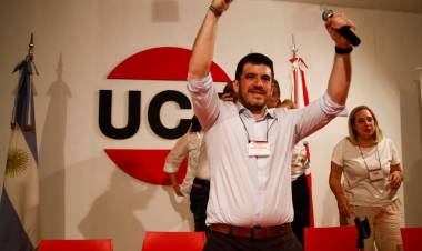La UCR eligió a Leonel Chiarella como nuevo presidente del partido