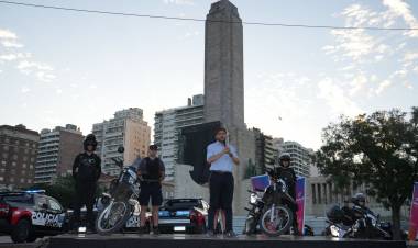 Pullaro: “Queremos que este verano Santa Fe se viva con seguridad y se disfrute como provincia turística”