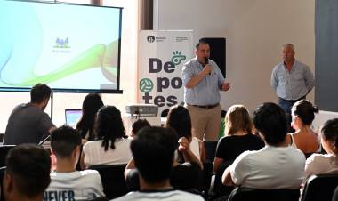 La Municipalidad capacitó al personal para el inicio de las colonias de verano 2026