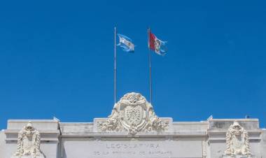 ¿Cuánto cuesta legislar? Un debate necesario sobre eficiencia del gasto y visión de desarrollo