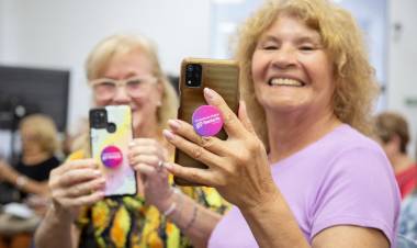 Territorio 5.0: Santa Fe impulsa la autonomía digital de las personas mayores para reducir la brecha tecnológica