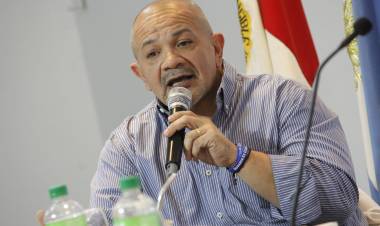 Lucero: “Para garantizar un inicio de clases sin conflictos es imprescindible que Pullaro implemente la cláusula gatillo”