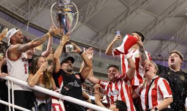 Estudiantes celebra: Verón reasume plenamente la presidencia por una medida cautelar