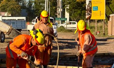 Continúa la obra de repavimentación en la rotonda distribuidora de colectoras Santo Tomé Norte