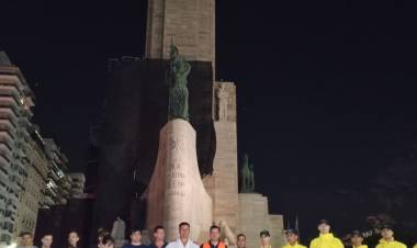 Santa Fe envió un equipo de brigadistas para colaborar en el control de incendios forestales en Chubut