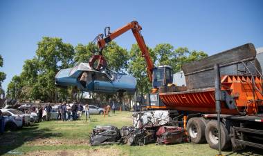 La Provincia superó los 25.000 vehículos compactados en operativos de ordenamiento en todo el territorio