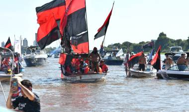 Postales de la maratón ccuática más linda del mundo