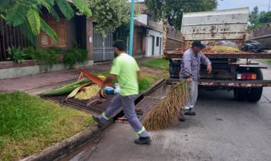 Santo Tomé realiza tareas de mantenimiento de desagües pluviales en distintos puntos de la ciudad