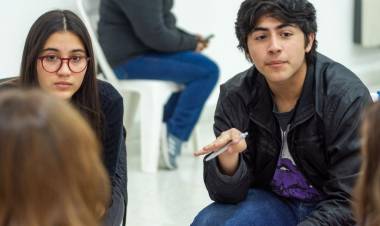 Plan FinEs: más de 9 mil estudiantes se inscribieron para finalizar la secundaria