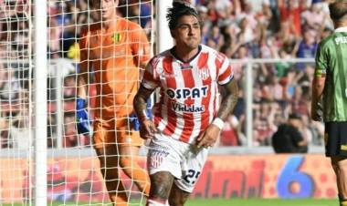 Unión ganó en casa y se smetió en la zona de play off