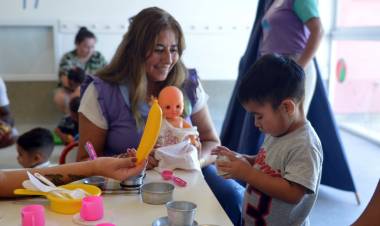 Comenzó el ciclo lectivo 2026 en los 17 jardines municipales con nuevas salas alfabetizadoras