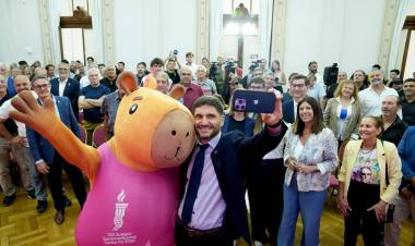 Pullaro lanzó la Copa Santa Fe y reafirmó el objetivo de convertir a la provincia “en la capital nacional del deporte”