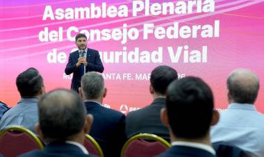 Pullaro impulsa una articulación federal para reducir las muertes por siniestros viales