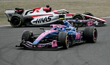 Franco Colapinto estuvo segundo, sobrevivió a un choque y sumó puntos en un memorable Gran Premio de China