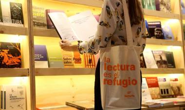 Santa Fe regresa a la Feria del Libro de Buenos Aires con más de mil títulos