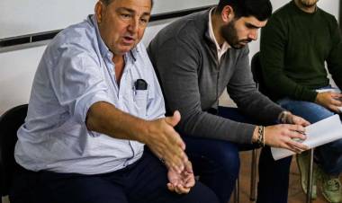 Poletti se reunió con representantes vecinales del Distrito Norte