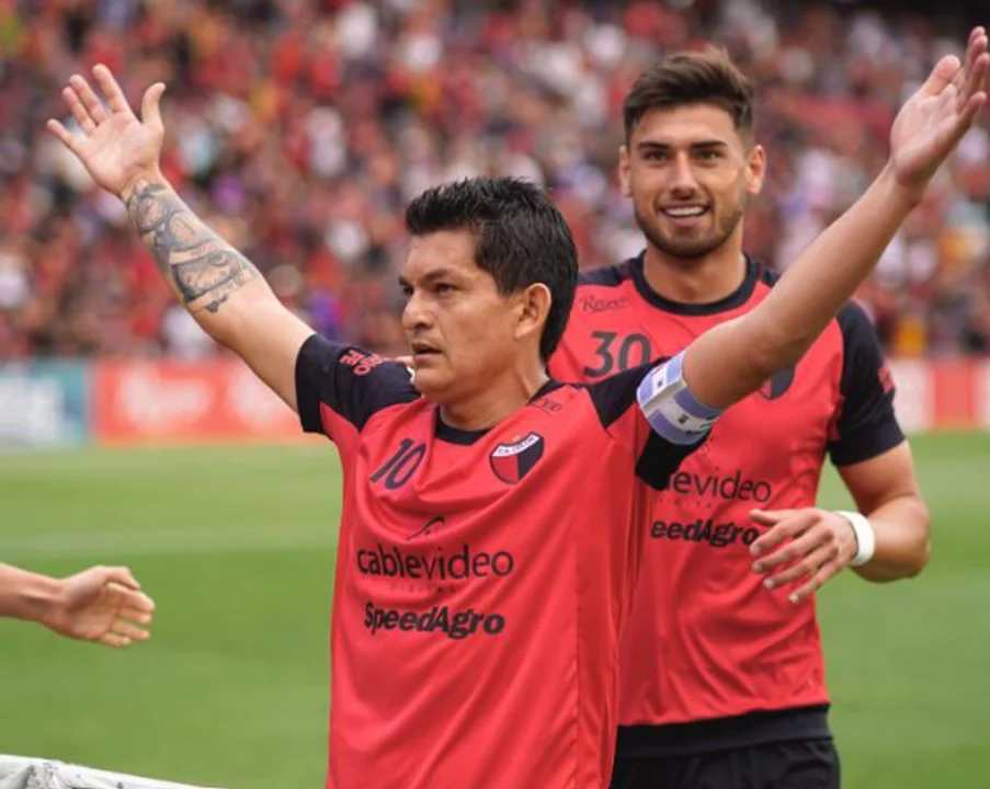 Primera Nacional: el “Pulga” Rodríguez será reconocido por su paso en Colón