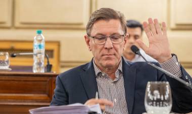 Proyecto de ley para regular la actividad de cuidadores de adultos mayores