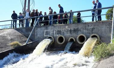 Vecinalistas recorrieron estaciones de bombeo en el marco del aniversario de la inundación del 2003