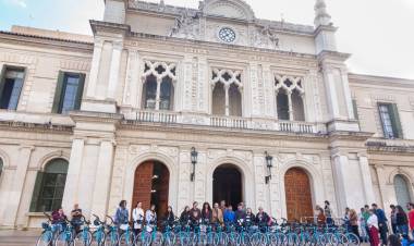 La UNL lleva entregadas más de 400 bicicletas a sus estudiantes