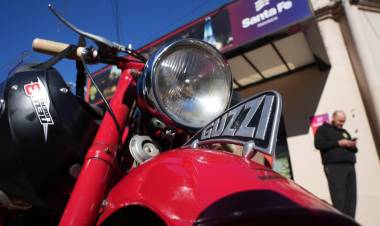 Santa Fe viaja en el tiempo: llega la Muestra de Autos y Motos Clásicos a la Estación Belgrano
