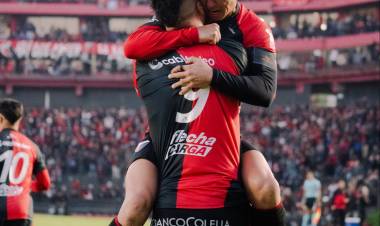 Lértora volvió al gol en Colón en un día especial: "Había que ganar para meternos arriba"